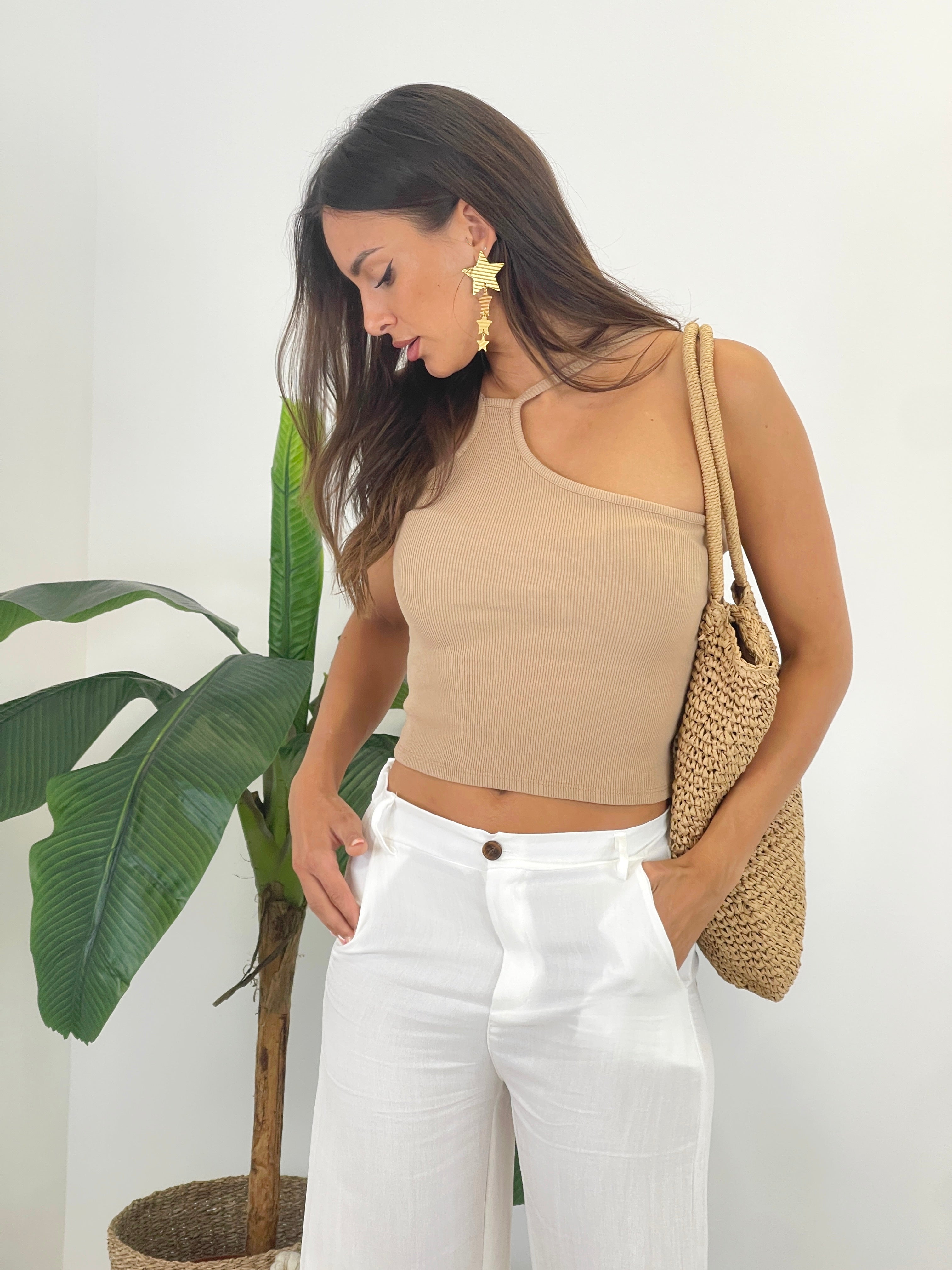 Asymmetrical ribbed strap top