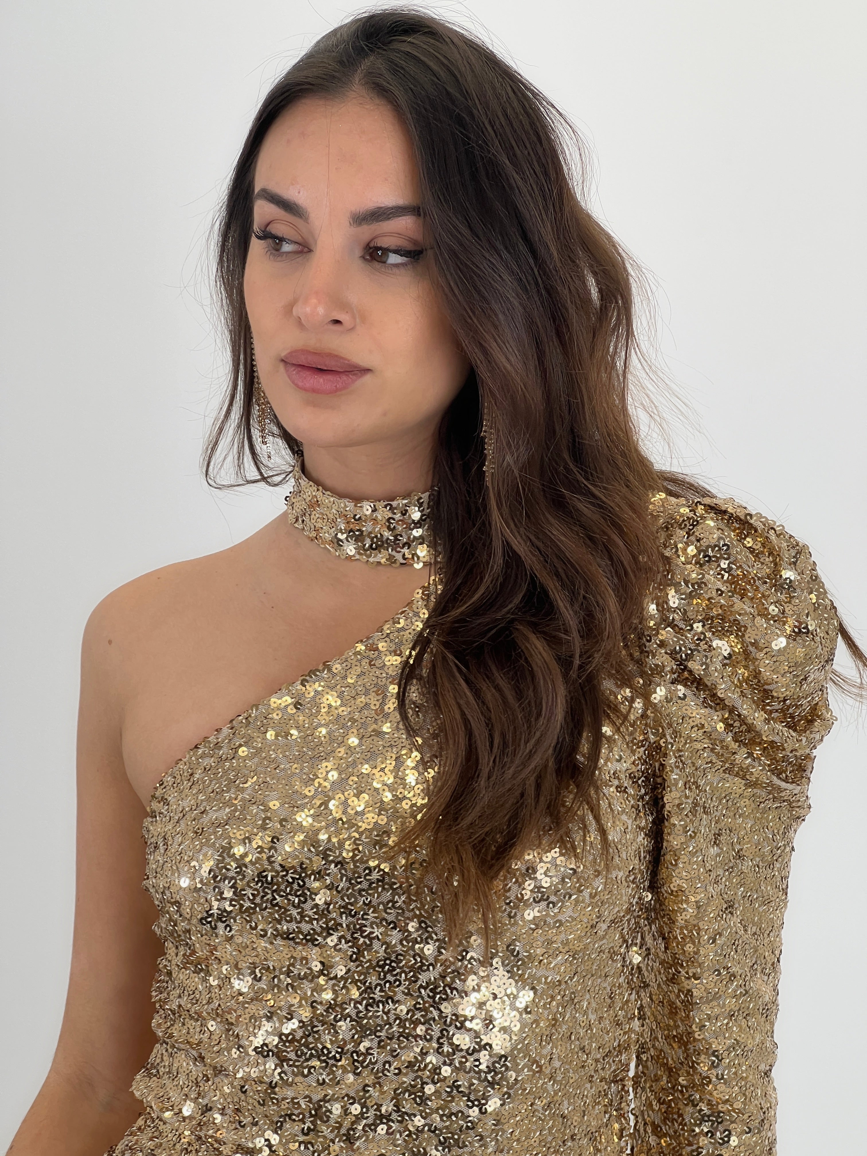 Asymmetrical sequin choker dress
