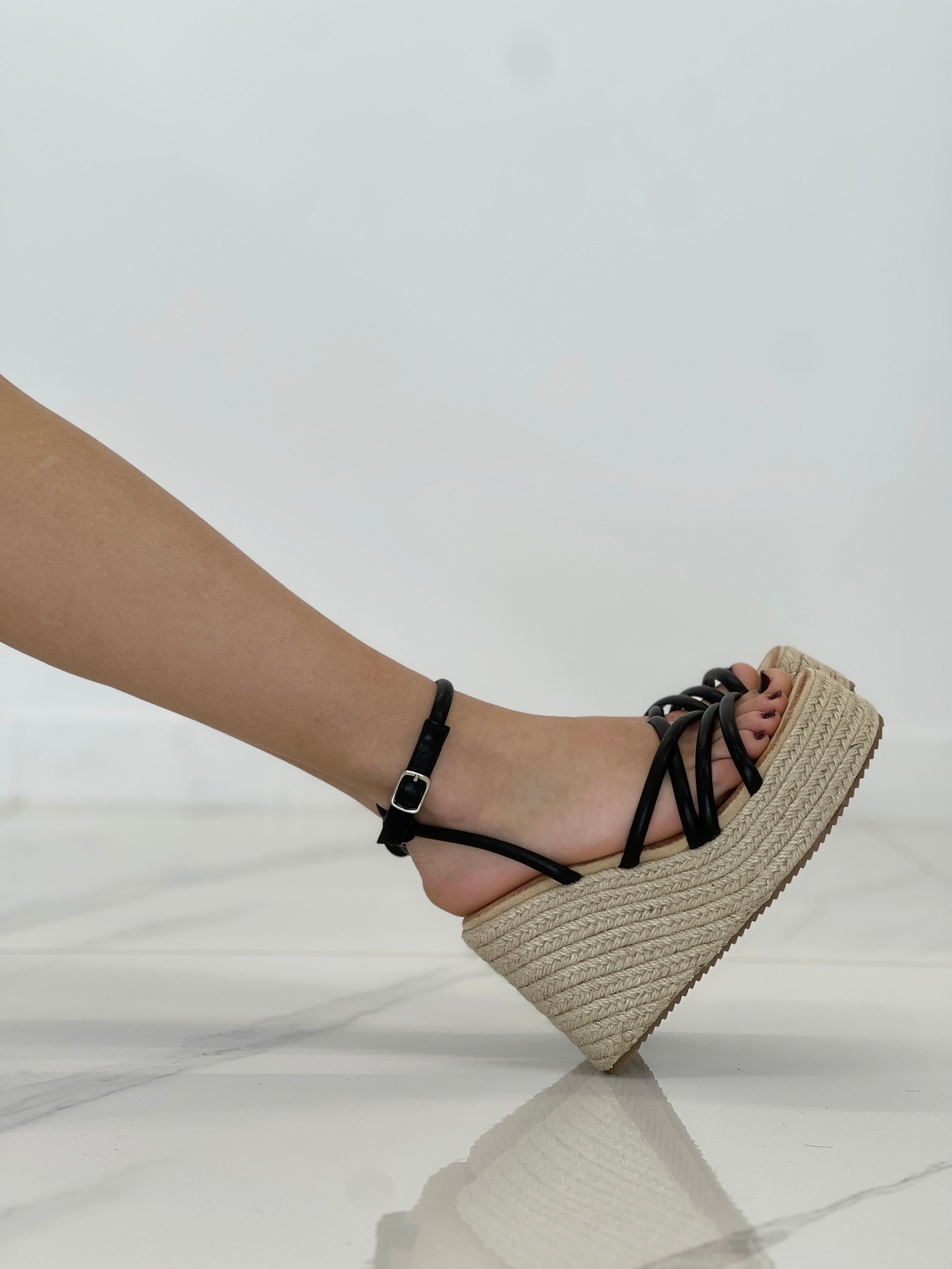 Sandalia plataforma Camila