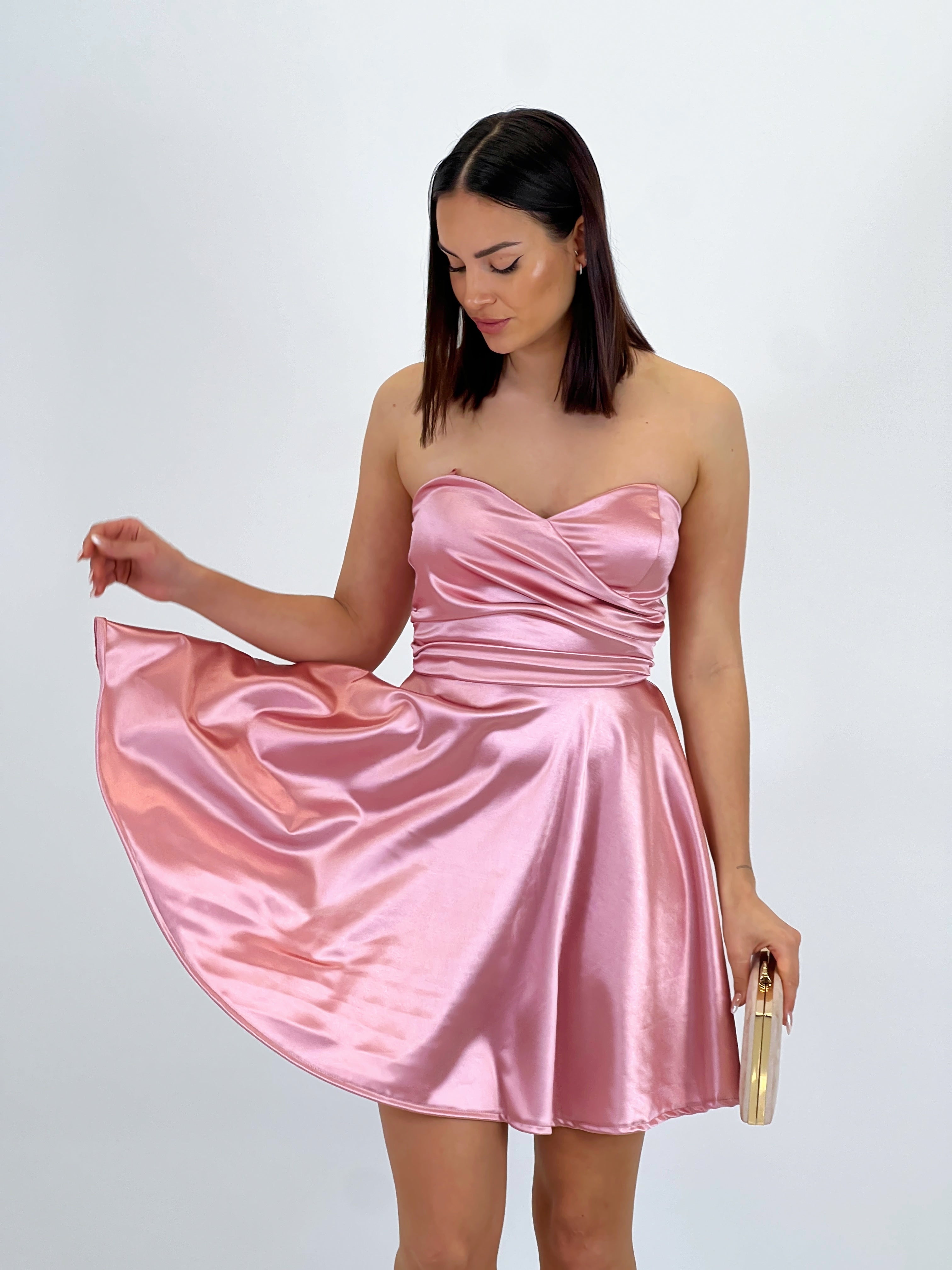 Vestido satinado con vuelo Belisa