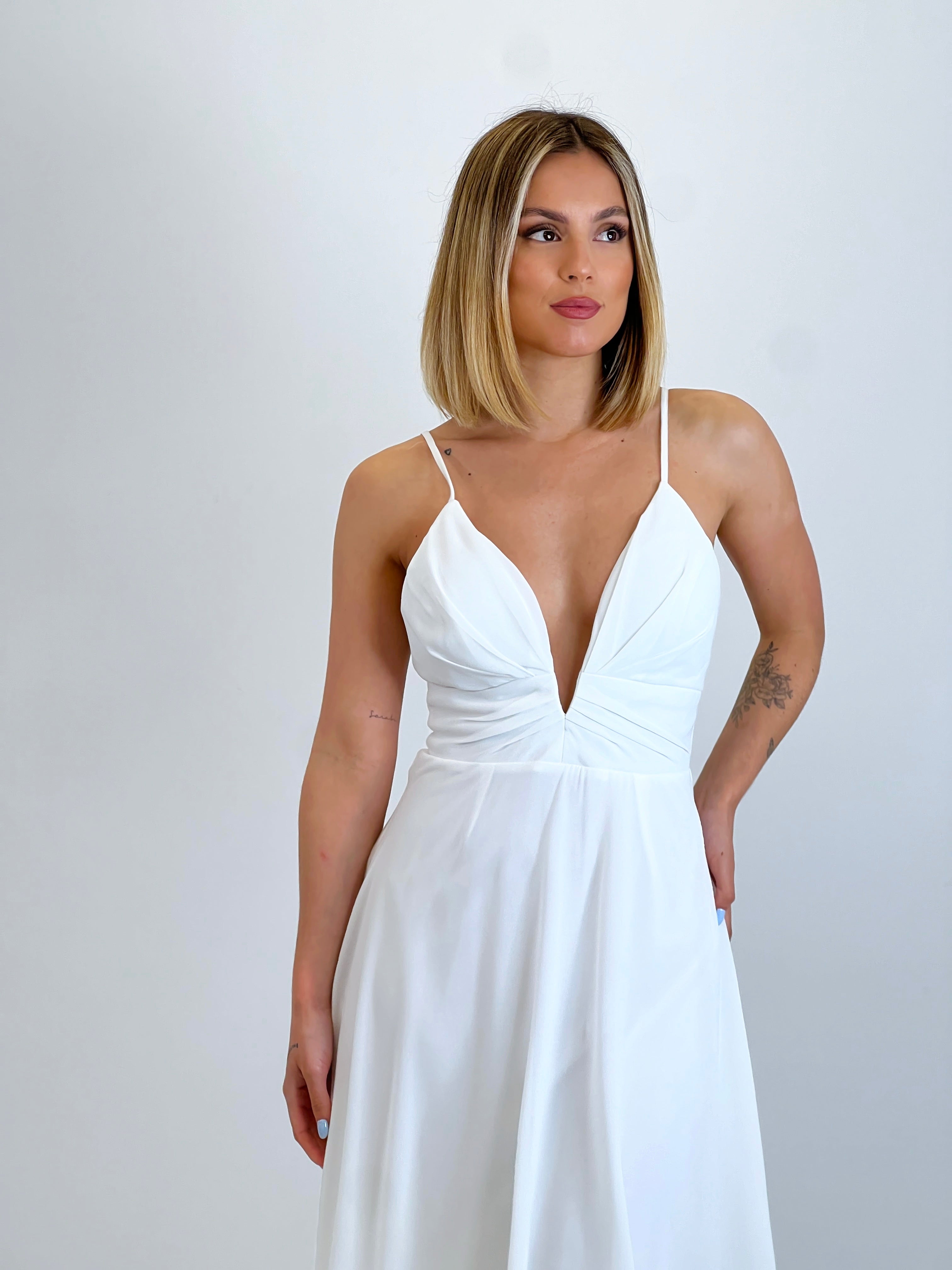 Vestido ceremonia Escote V corto