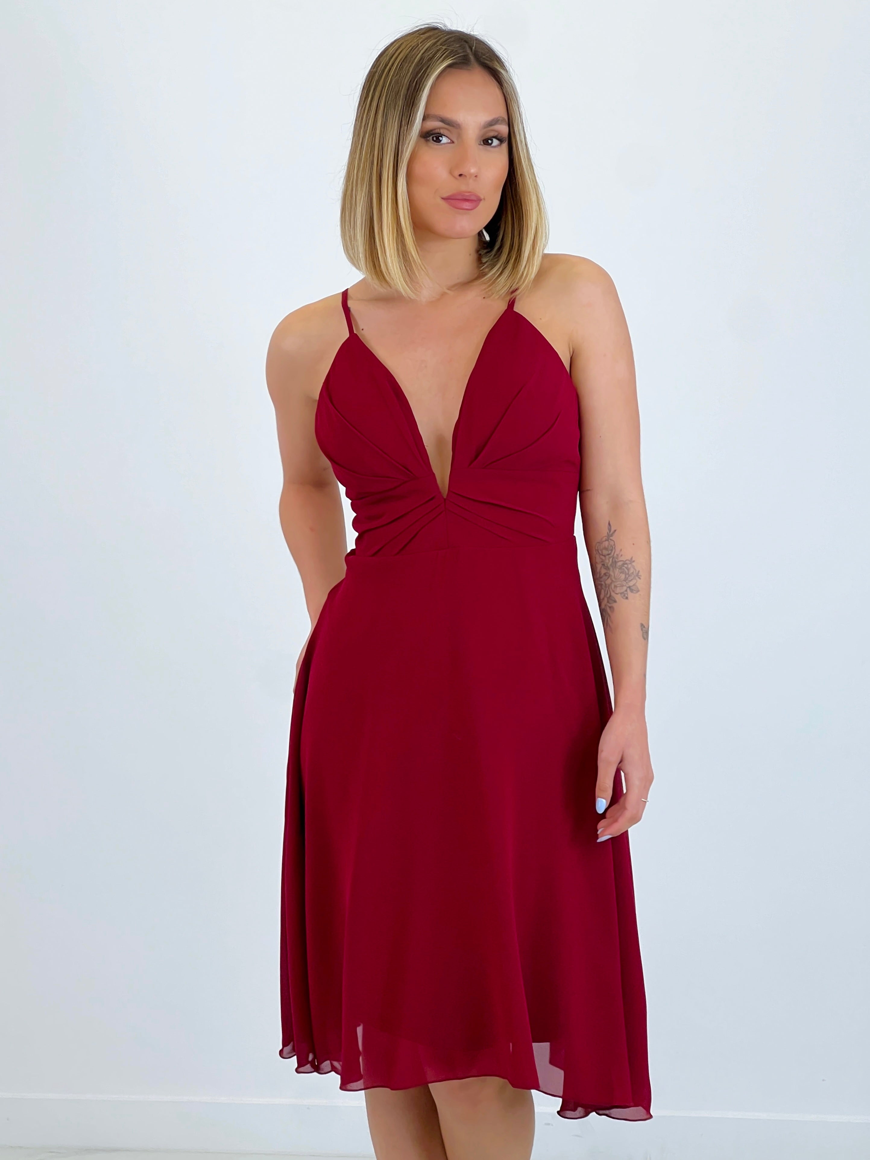 Vestido ceremonia Escote V corto