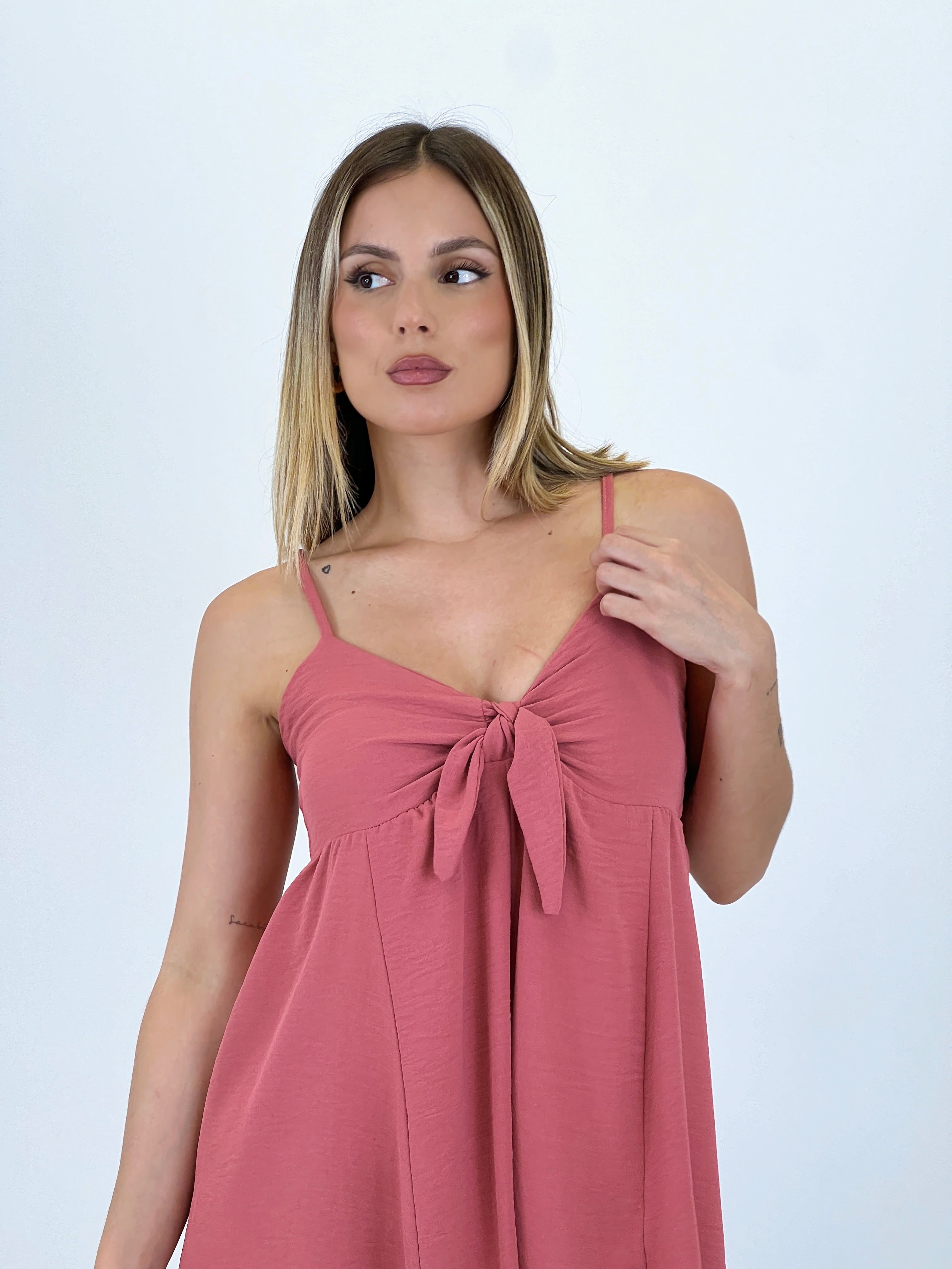 Mono short lazo pecho