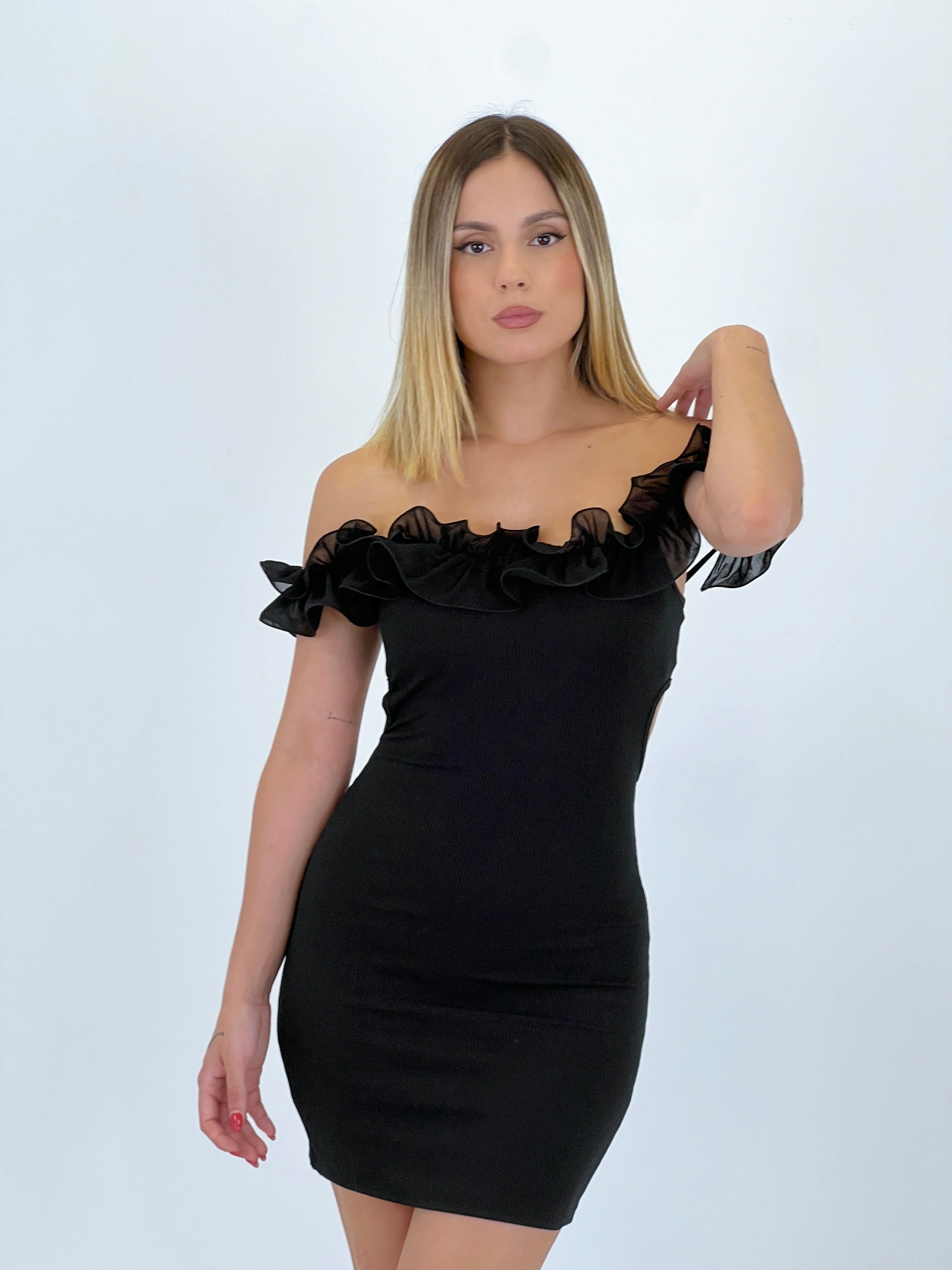 Ribbed dress with ruffle sleeves