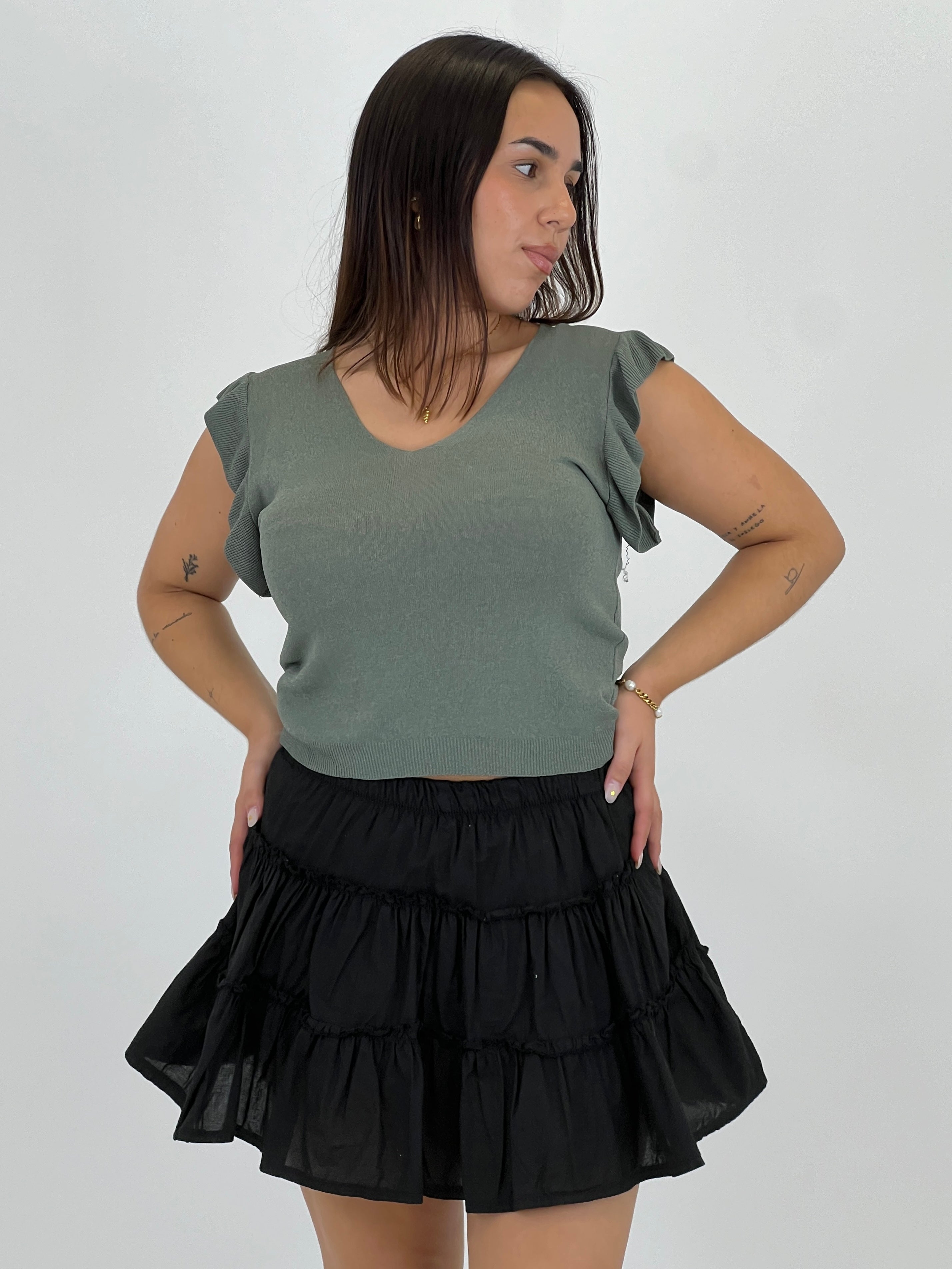 Ruffled skirt-pants