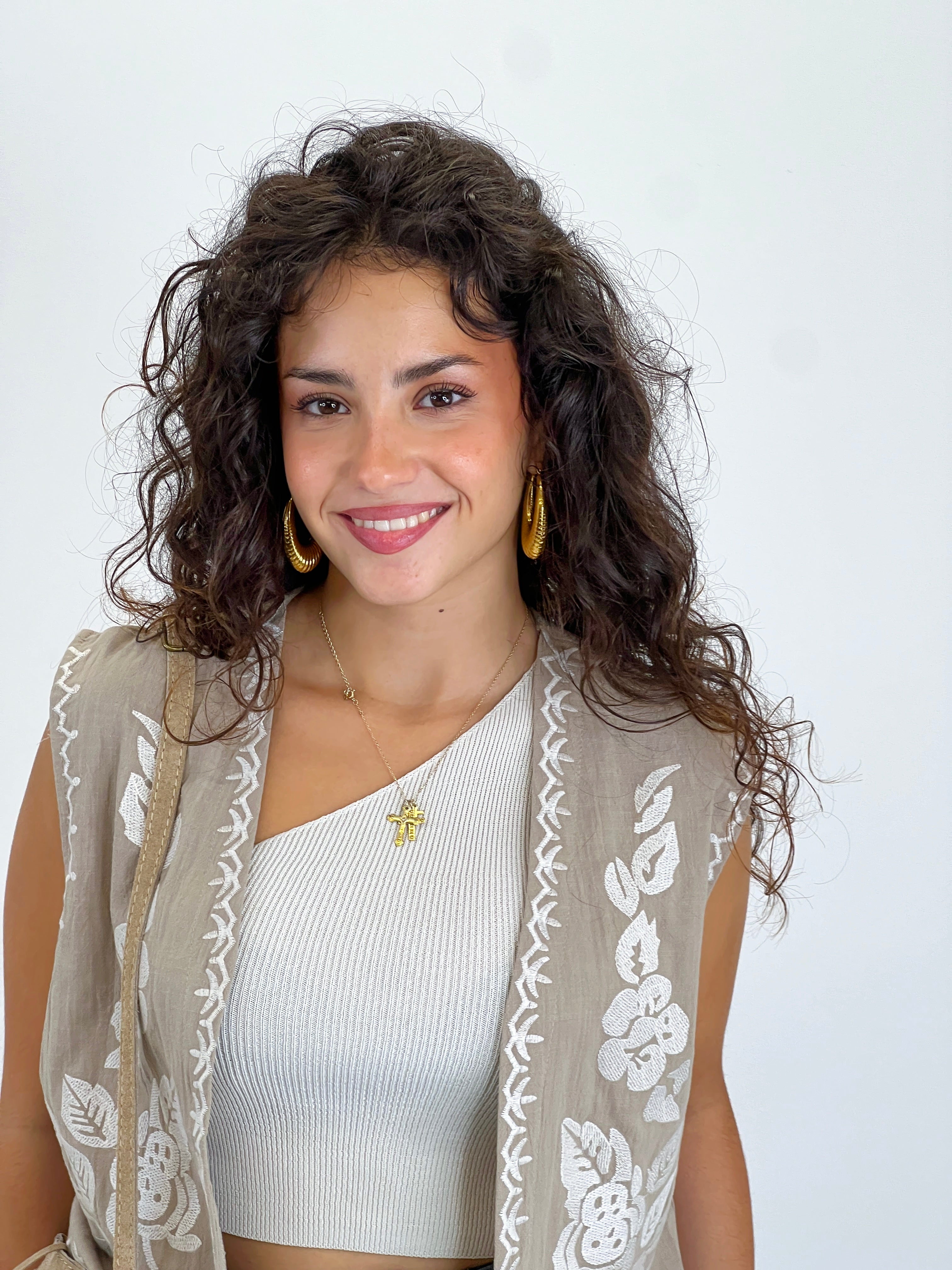 Armilla oberta brodada