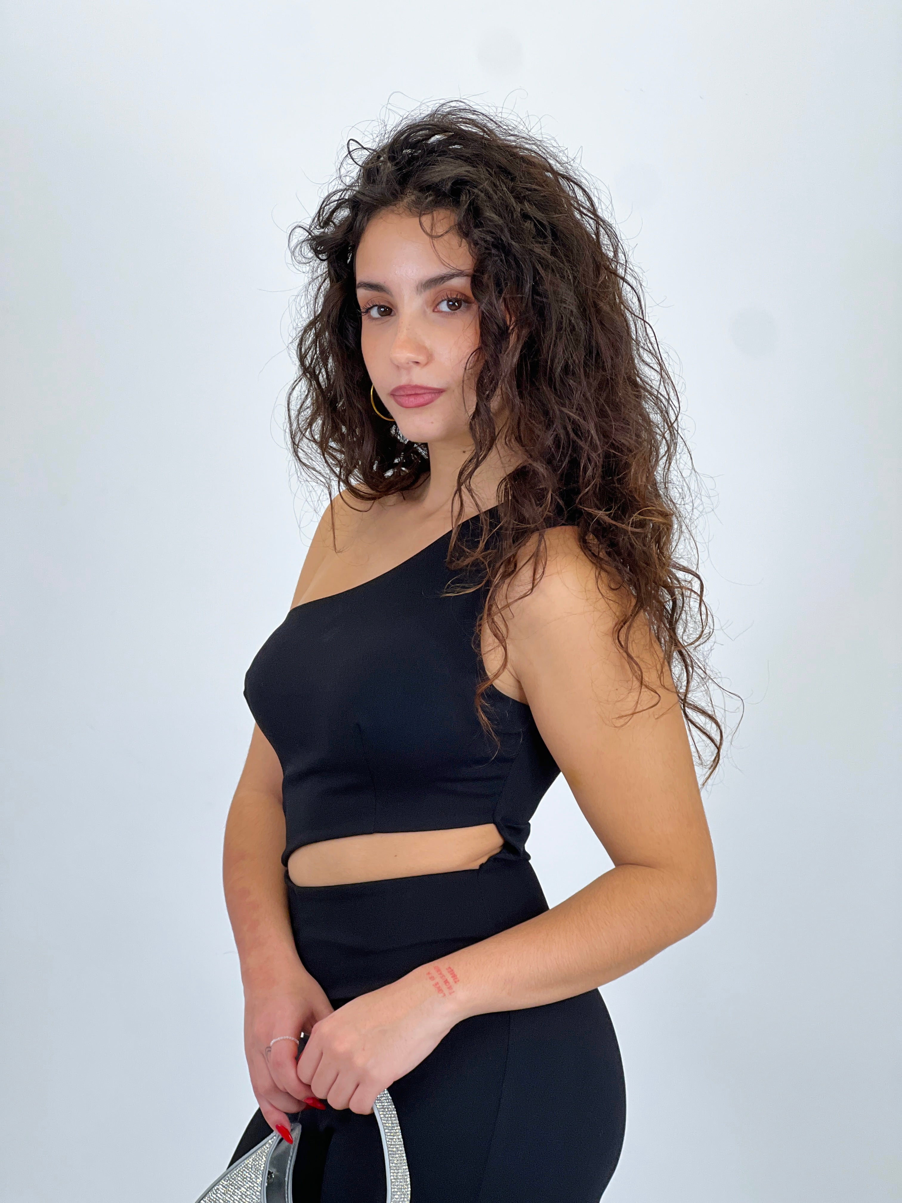 Mono asimètric amb tall