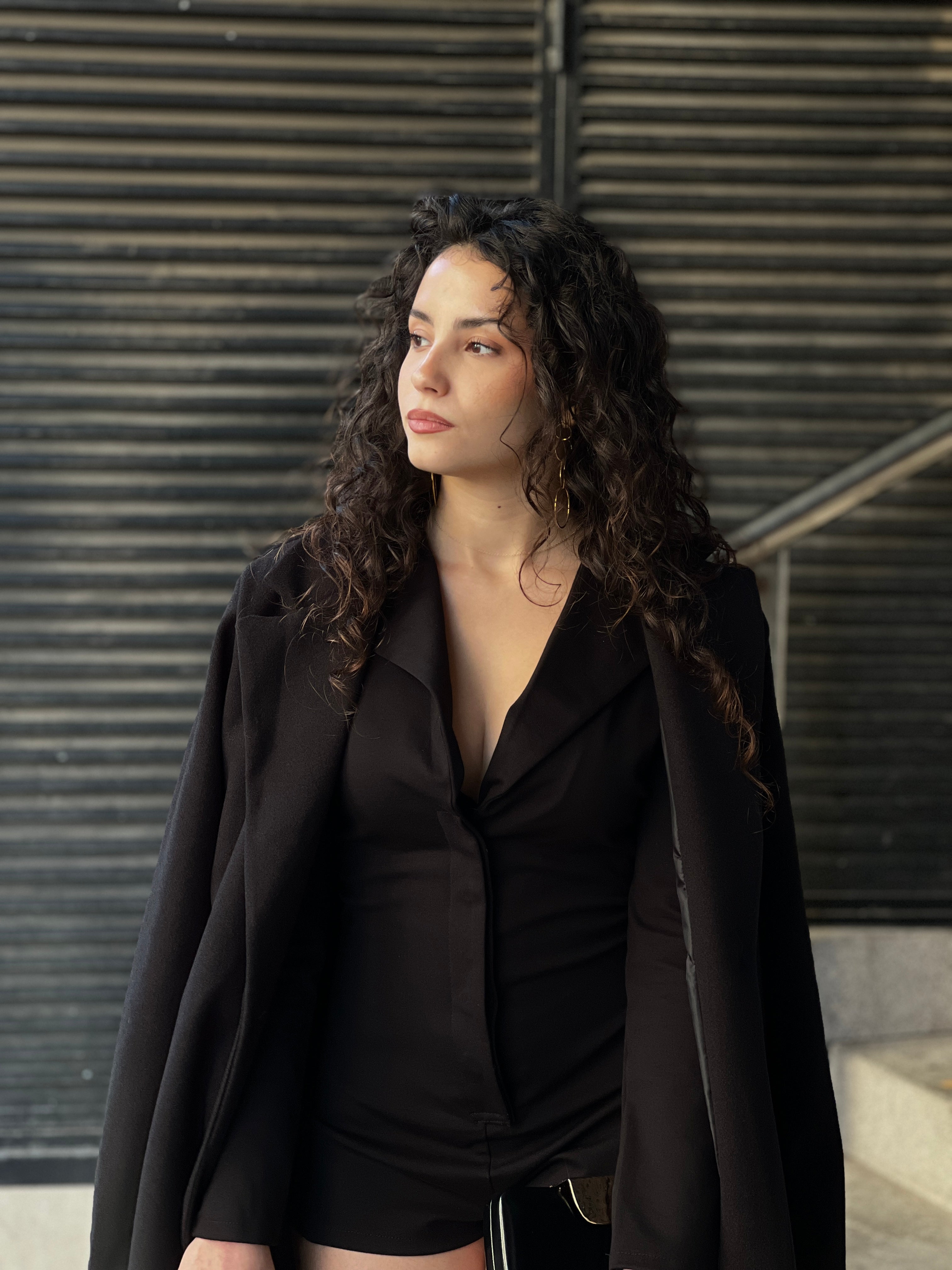 Mono short corte americana