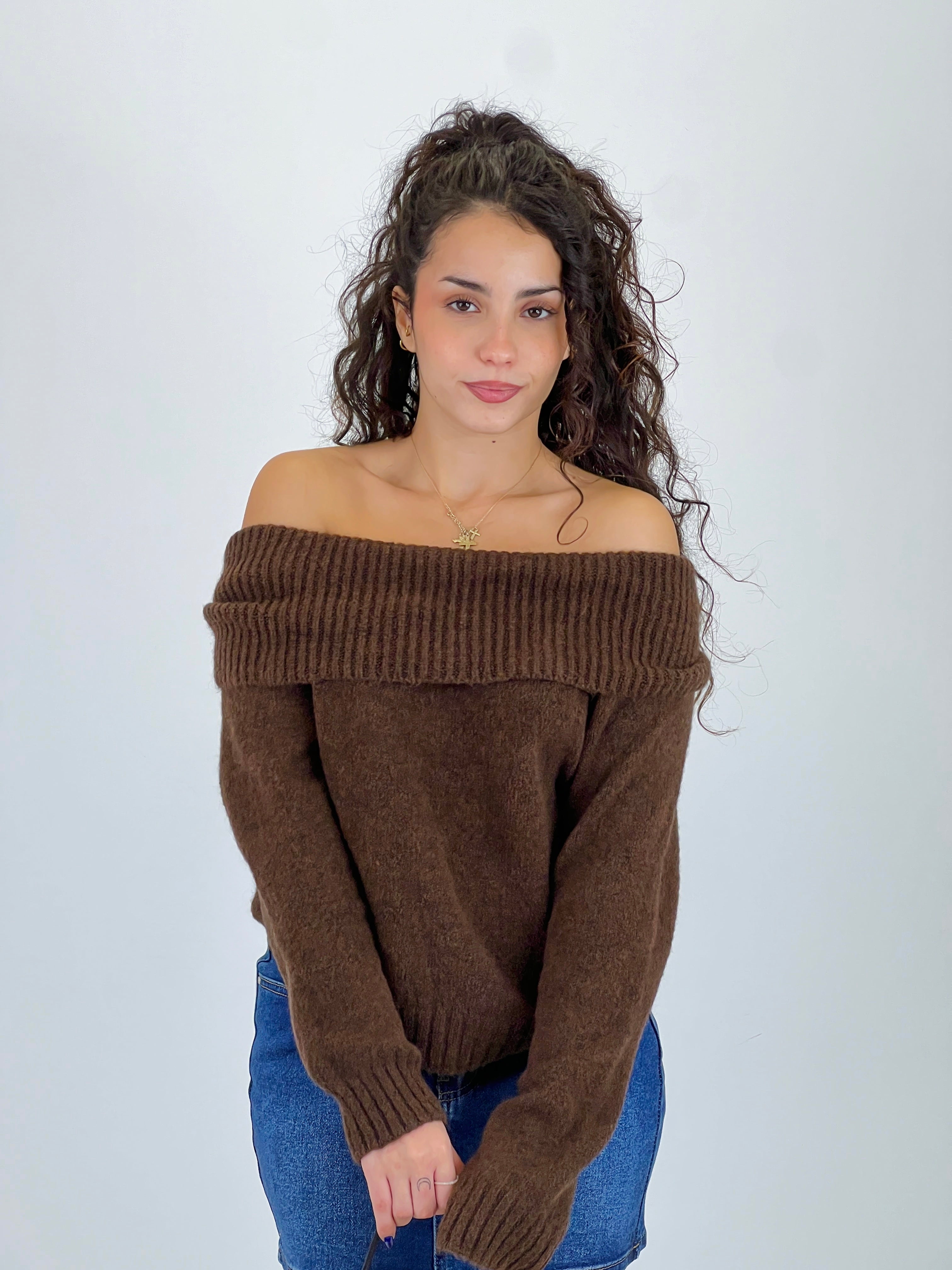 Thick boat neck sweater