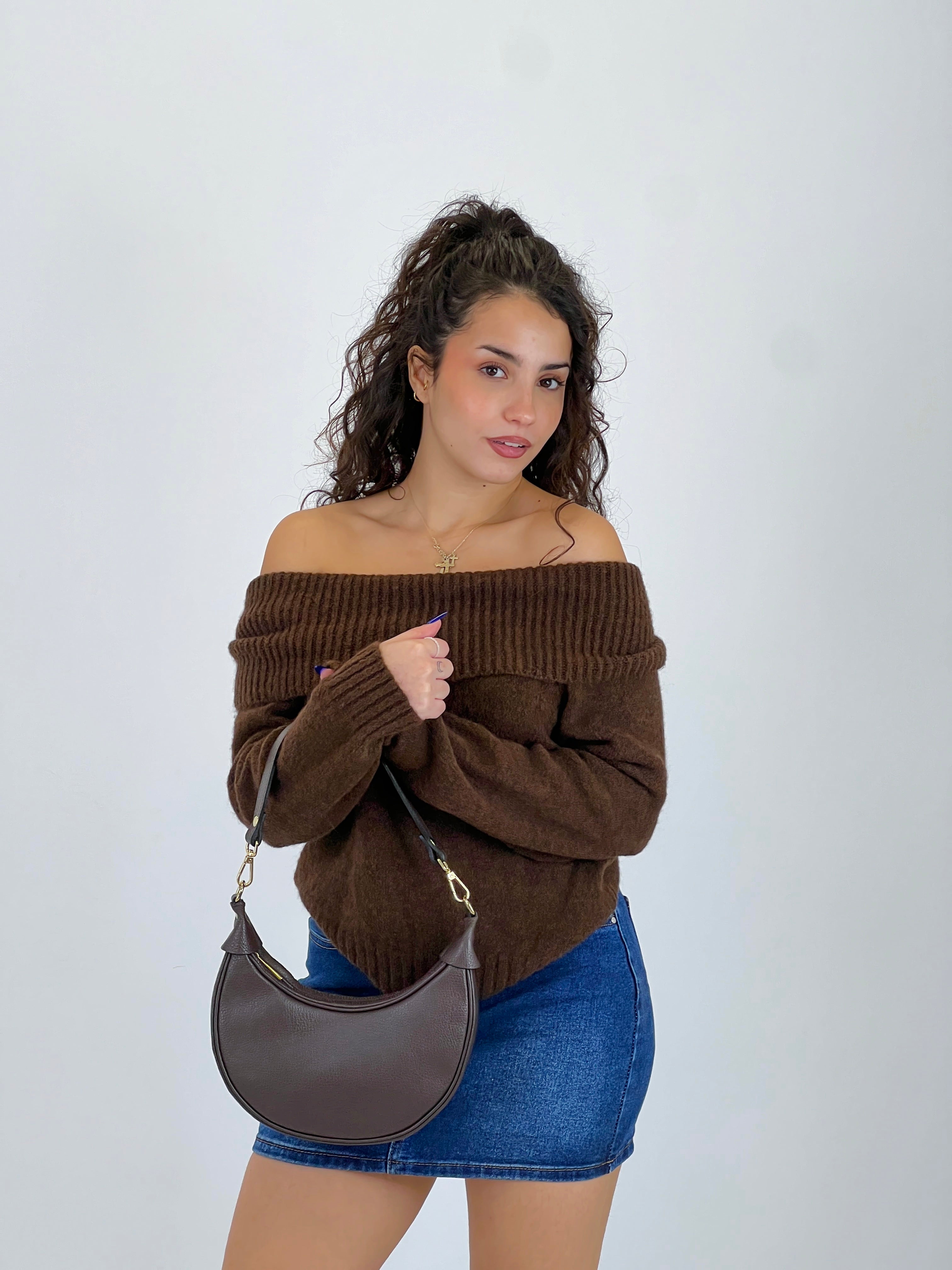 Thick boat neck sweater