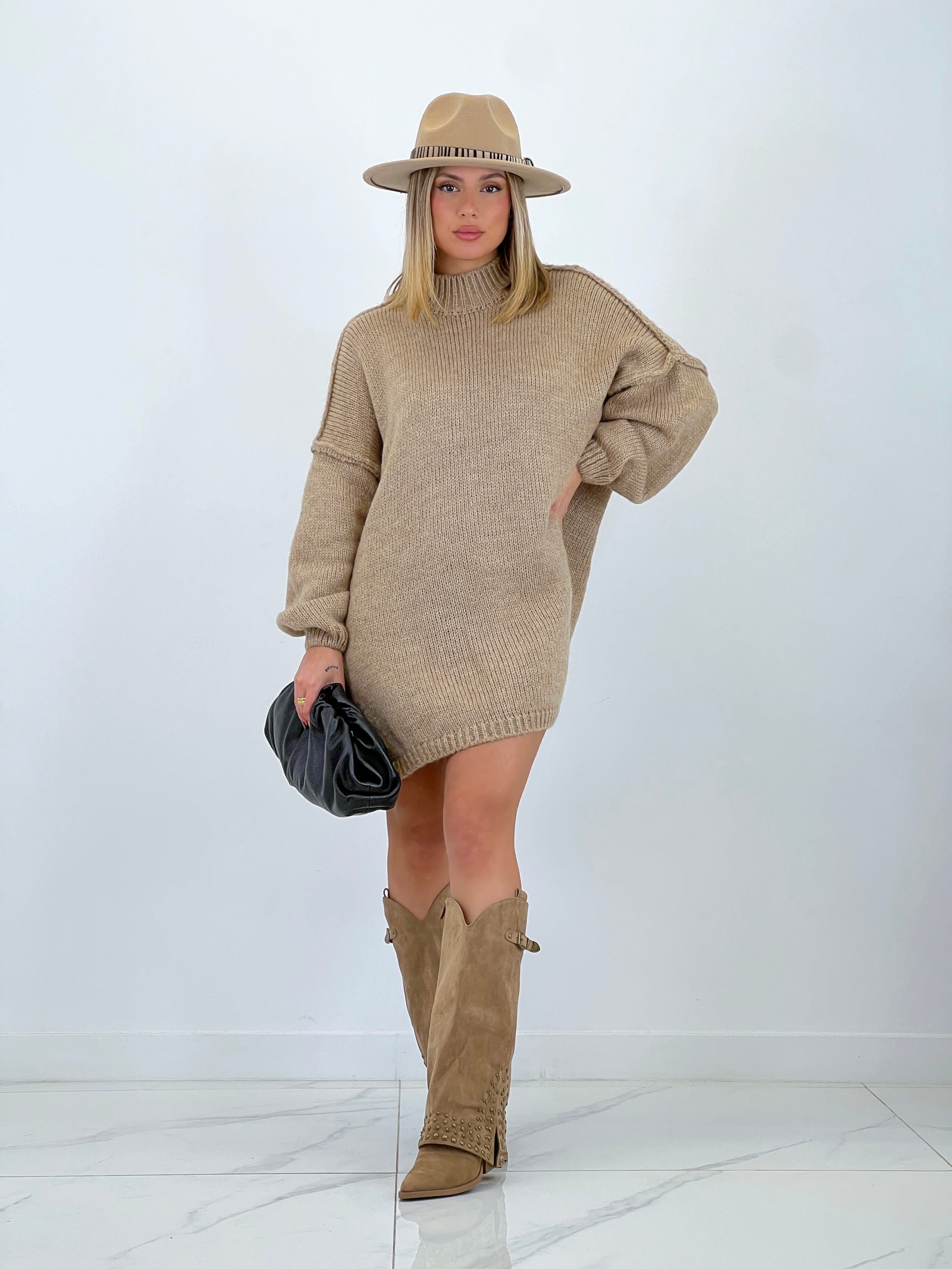 Wrinkled effect leather handbag