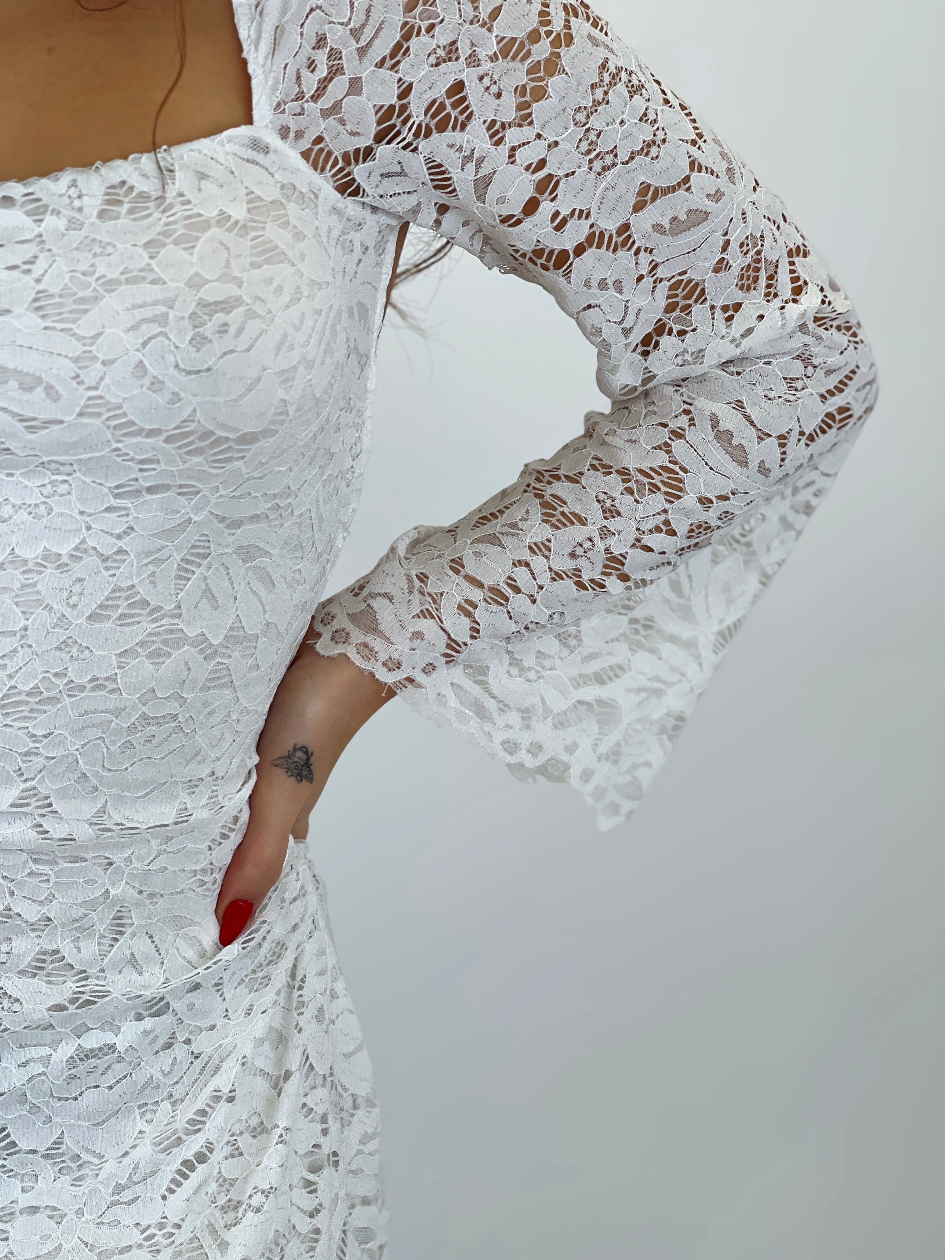 Flared sleeve flared dress