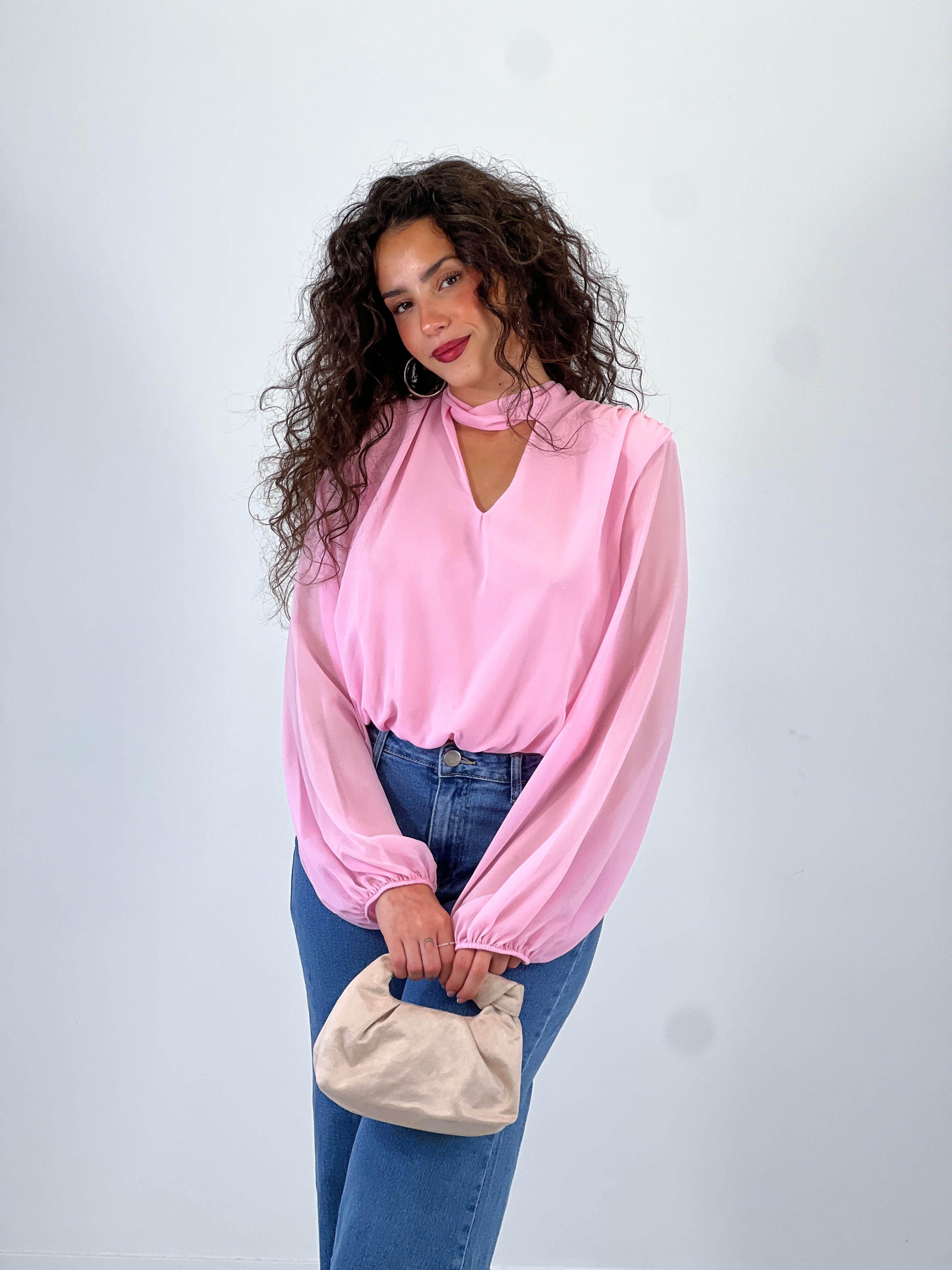 Body gasa escote chocker