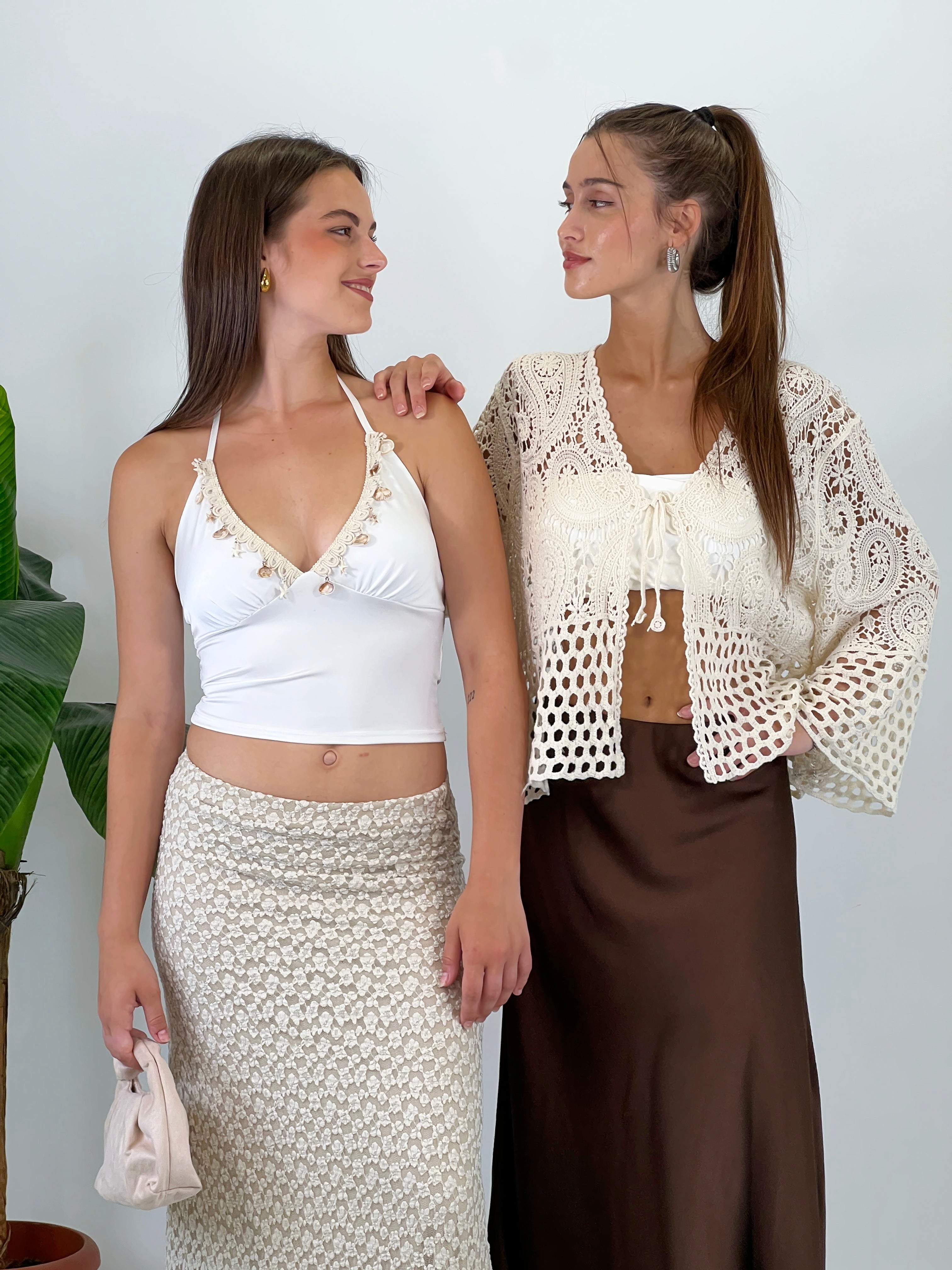 Faldilla llarga de puntes