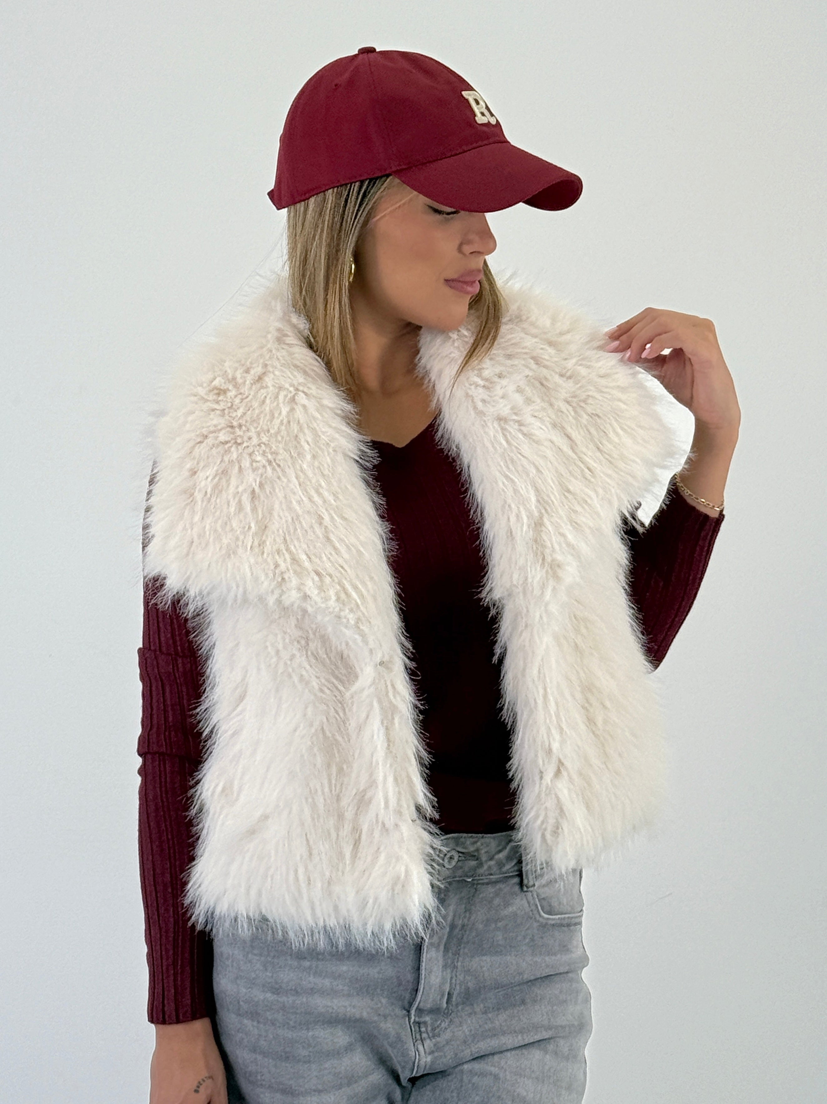 Chaleco efecto pelo cropped solapas