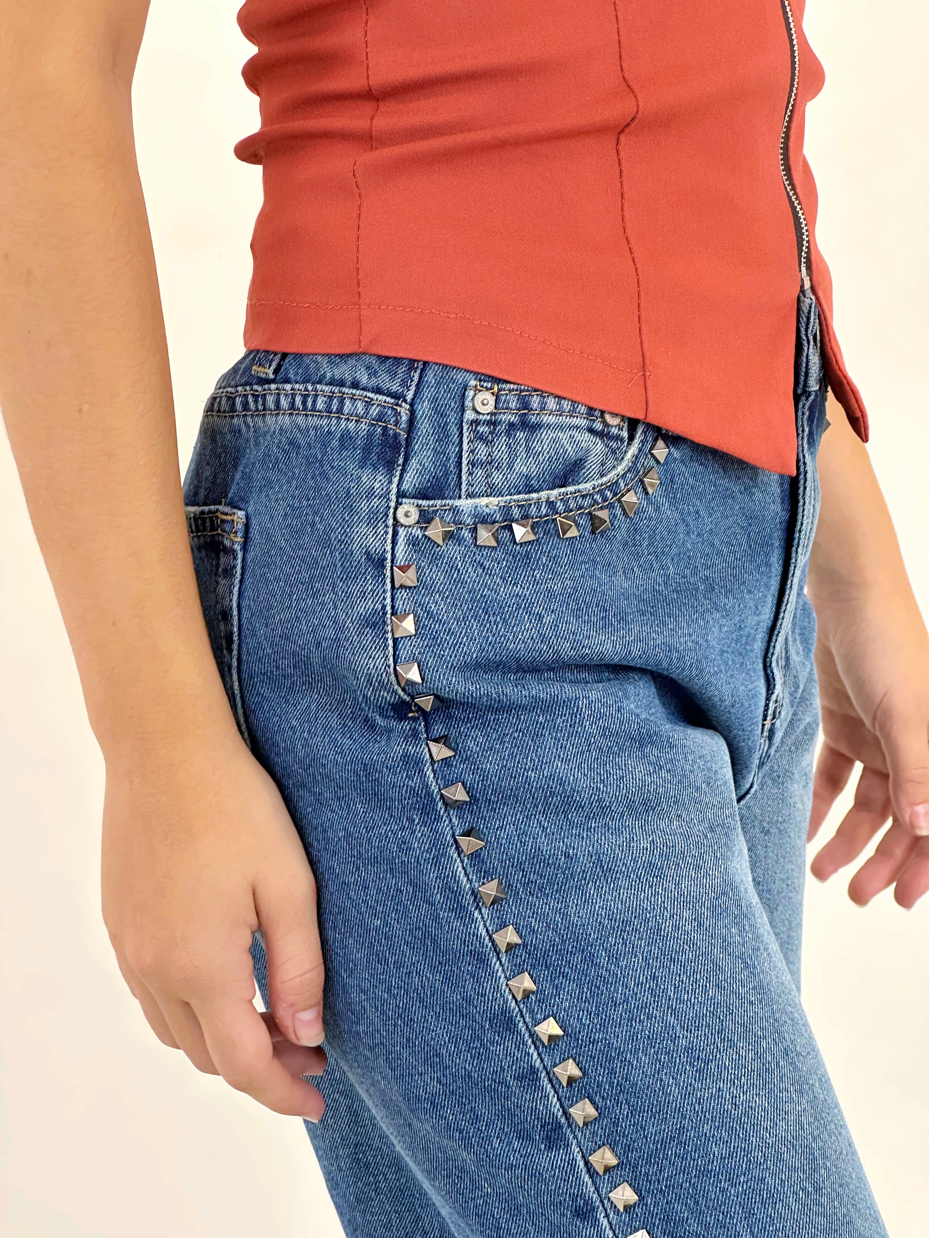 Jeans wide leg tiro alto tachuelas - Zebra&Maduixa®