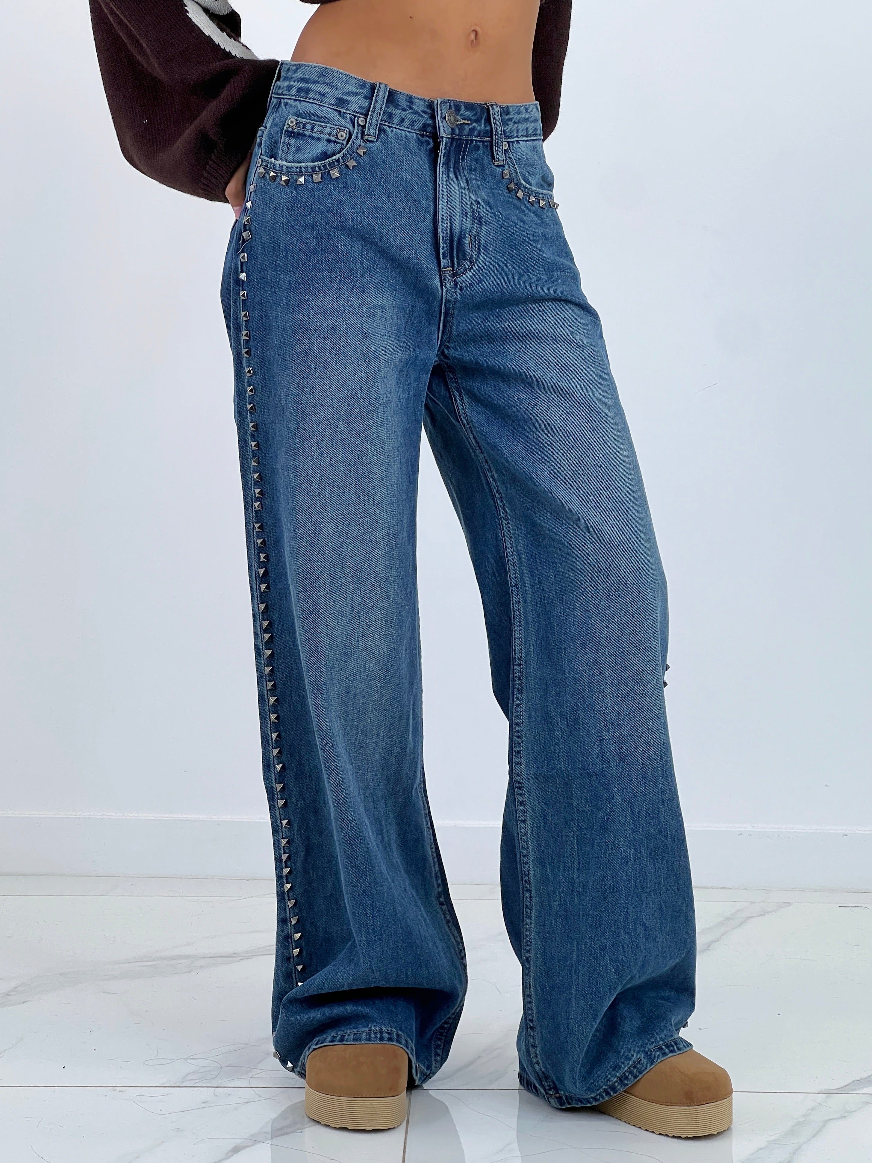 Jeans wide leg tiro alto tachuelas - Zebra&Maduixa®