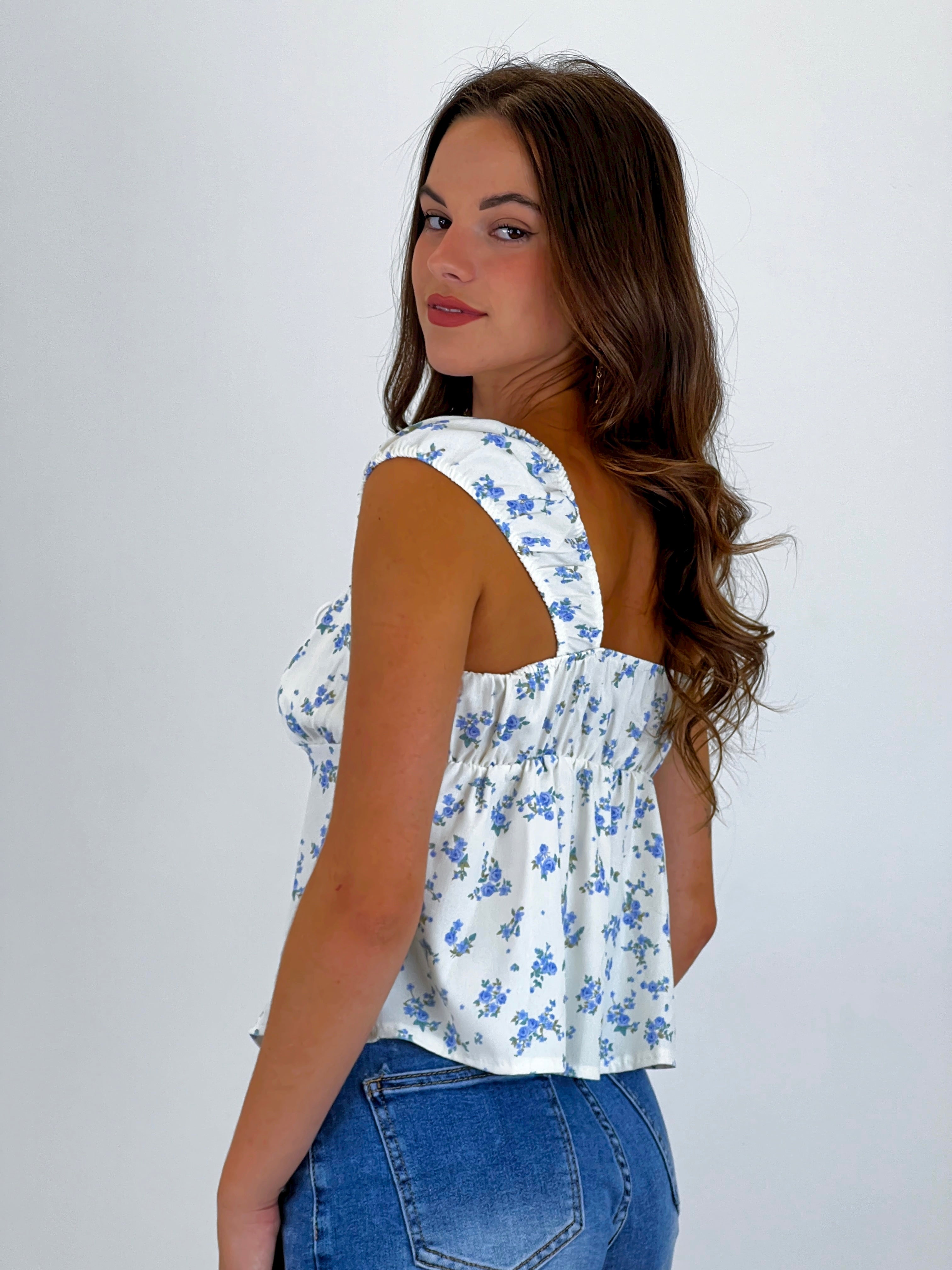 Floral knotted top