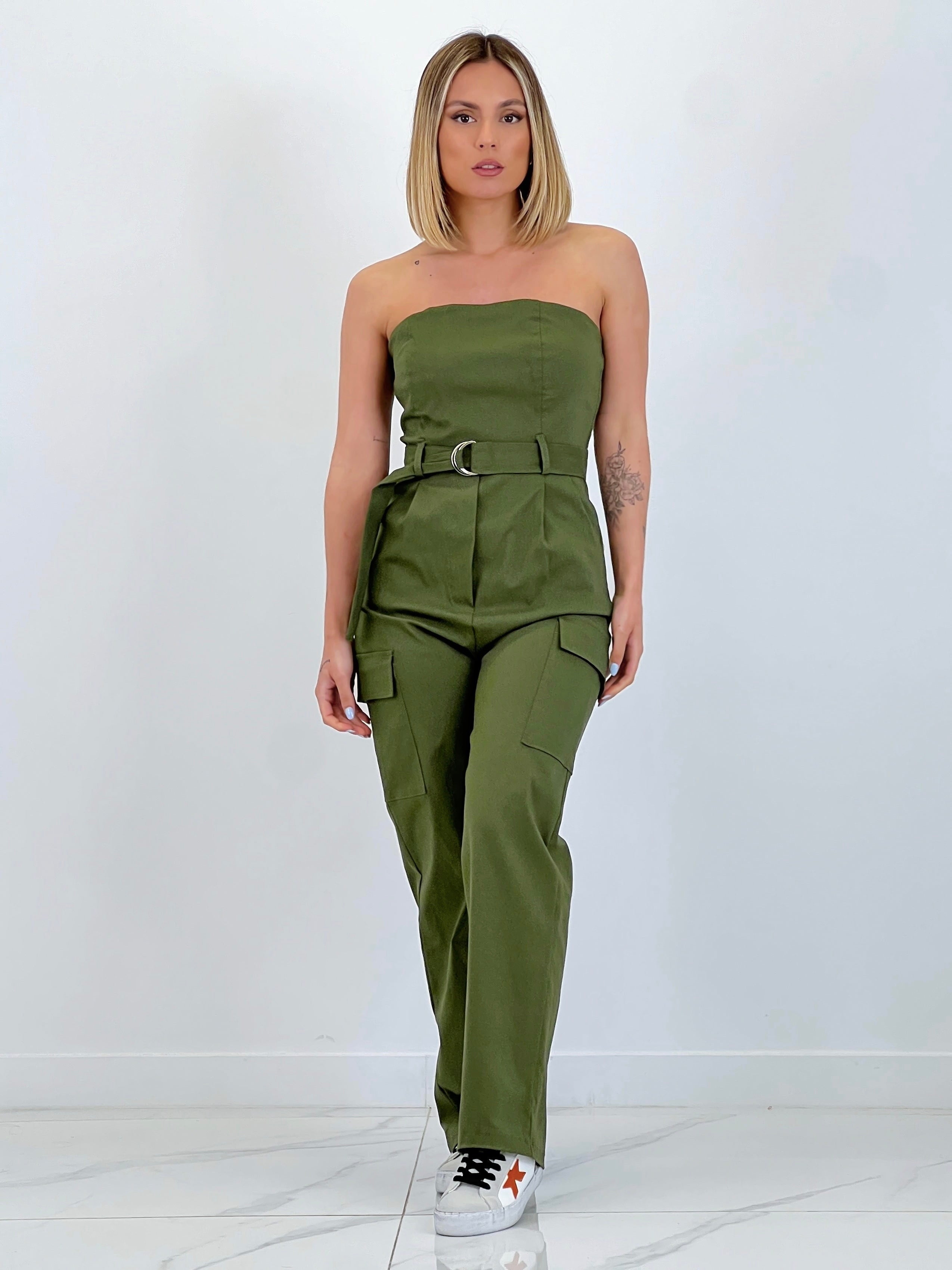 Mono cargo palabra de honor