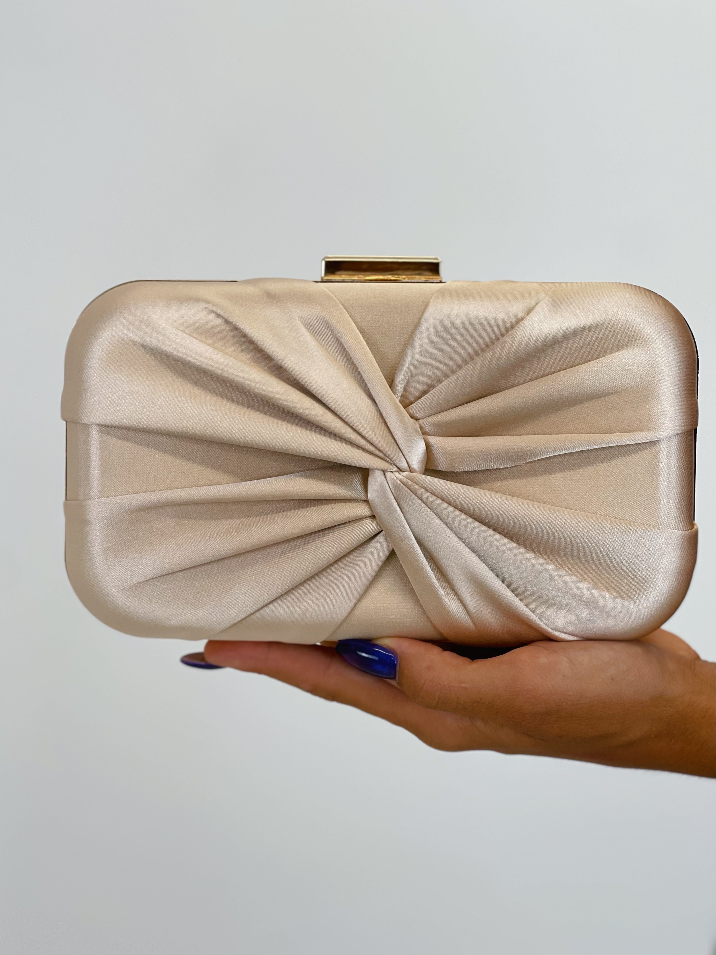 Bolso de mano Nudo Raso