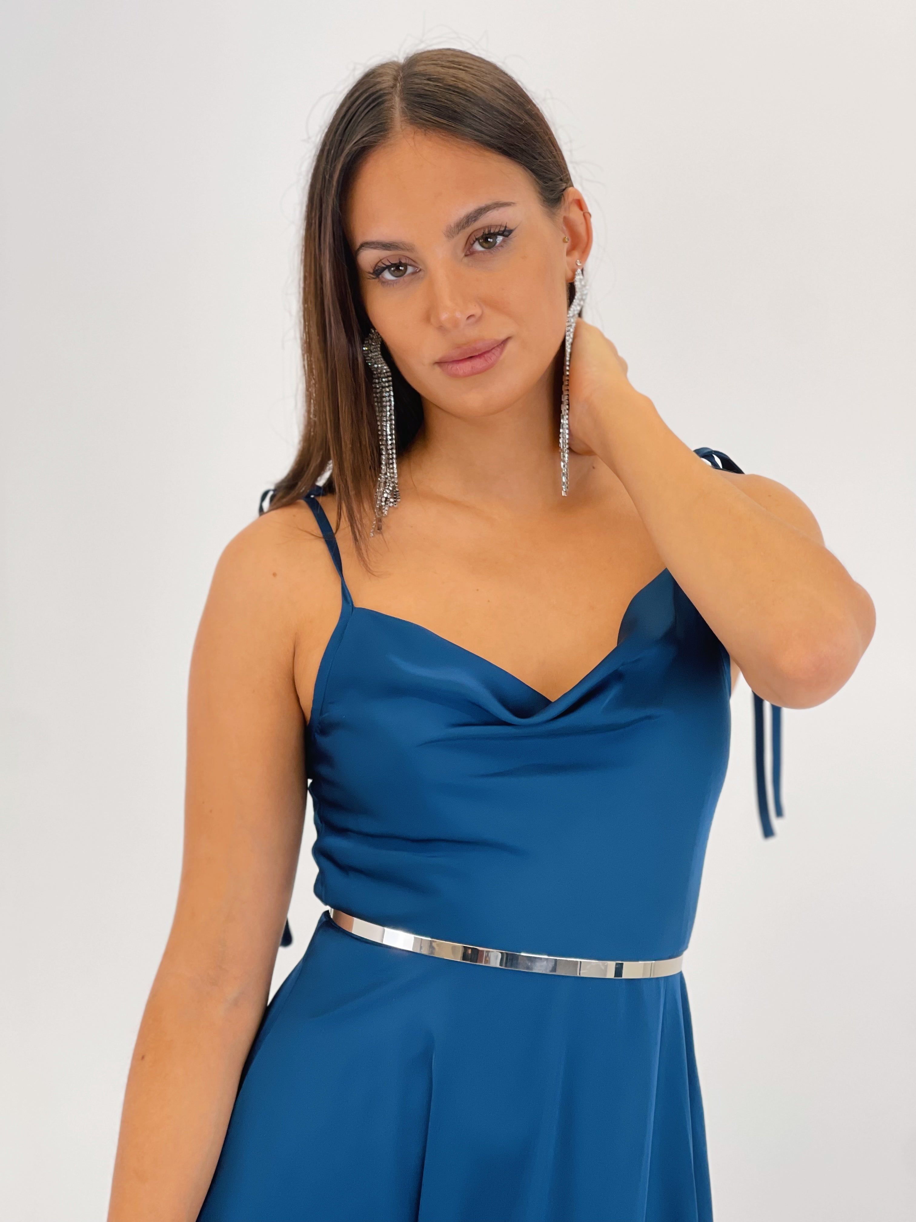 Vestido cascada ceremonia Loren