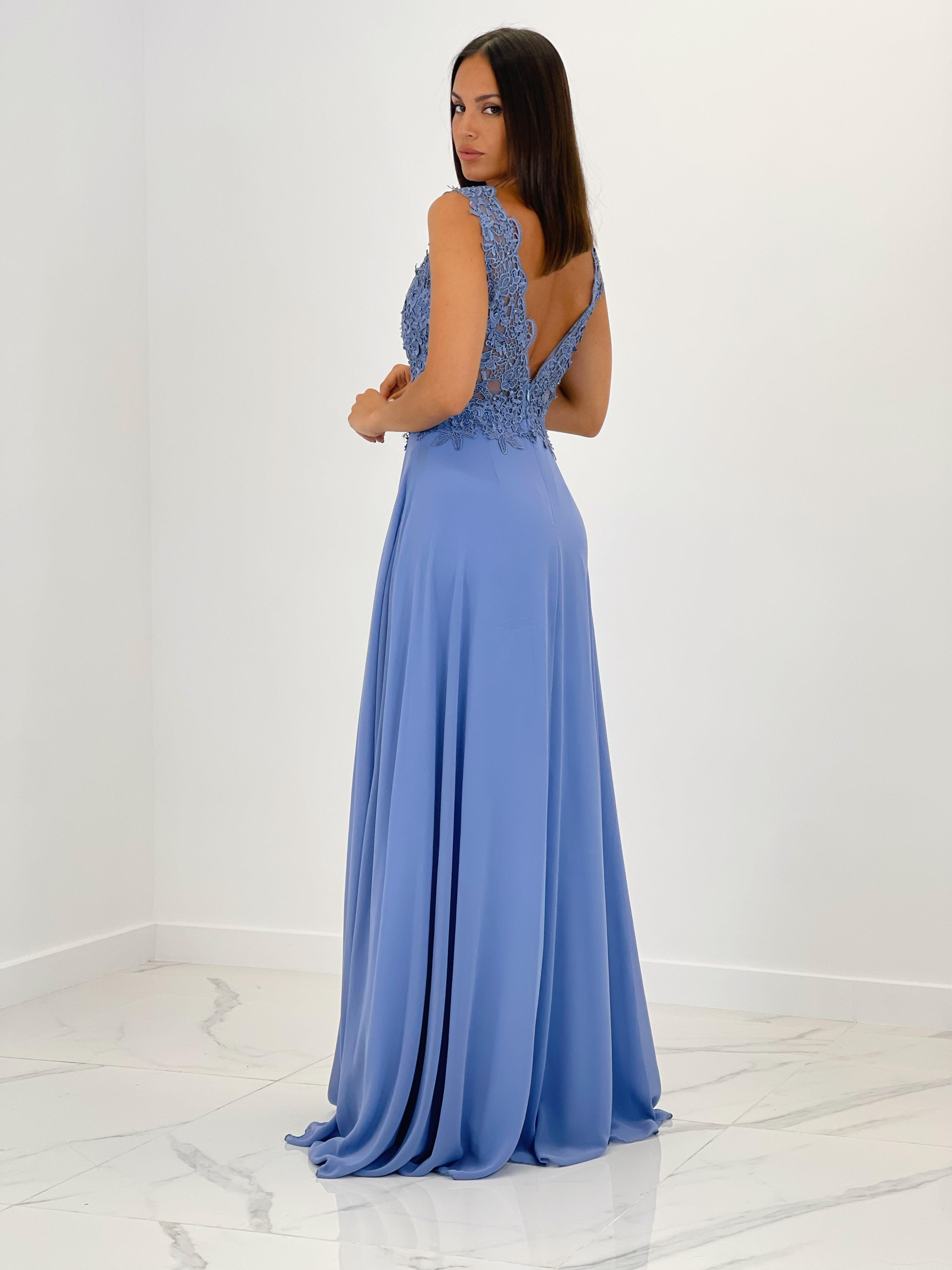 Vestido de ceremonia color azul cielo con bordados | Zebra&Maduixa