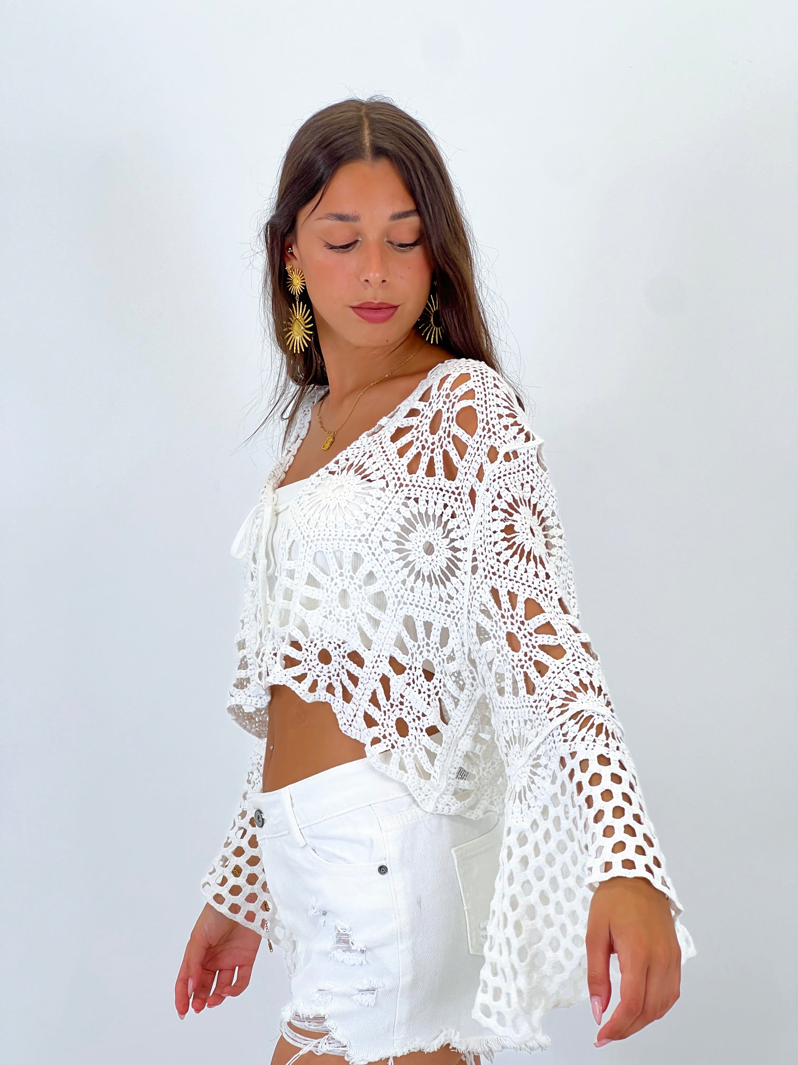 Embroidered flared sleeve jacket