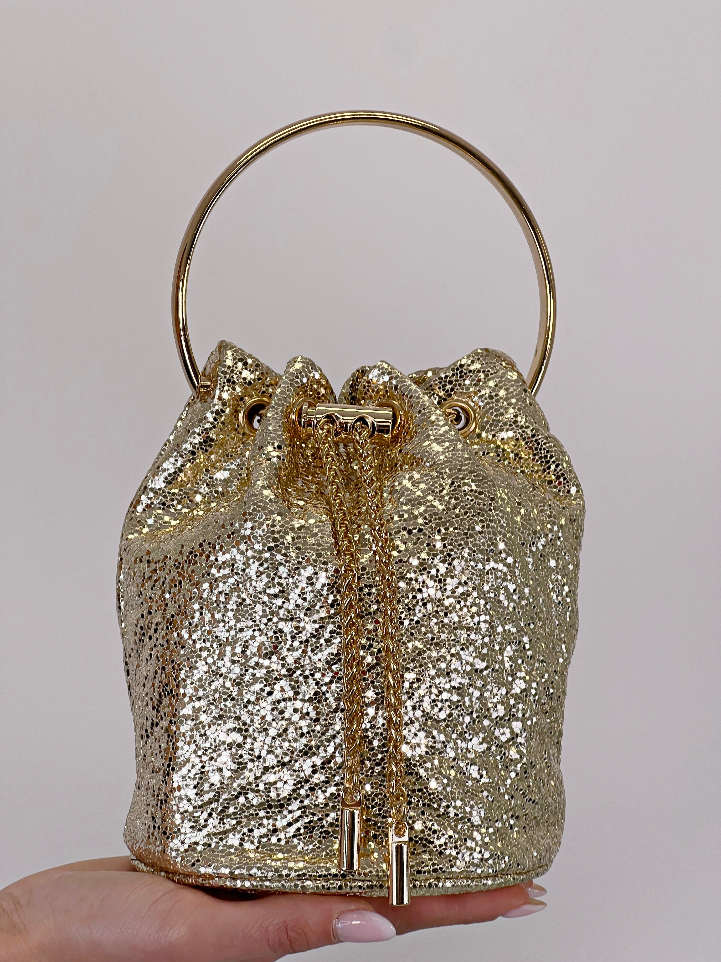 Shiny chain candy box