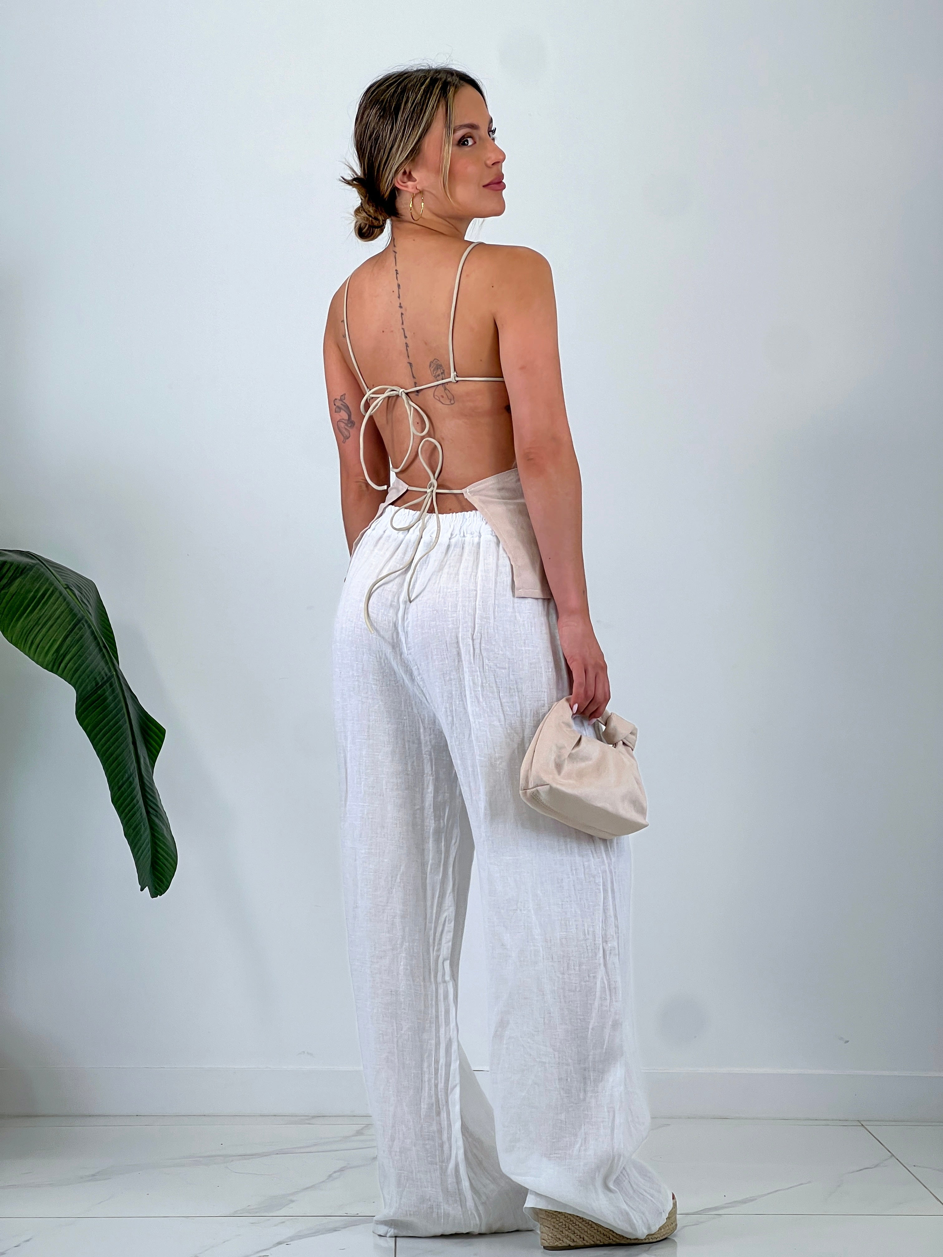 Top drapeado espalda descubierta