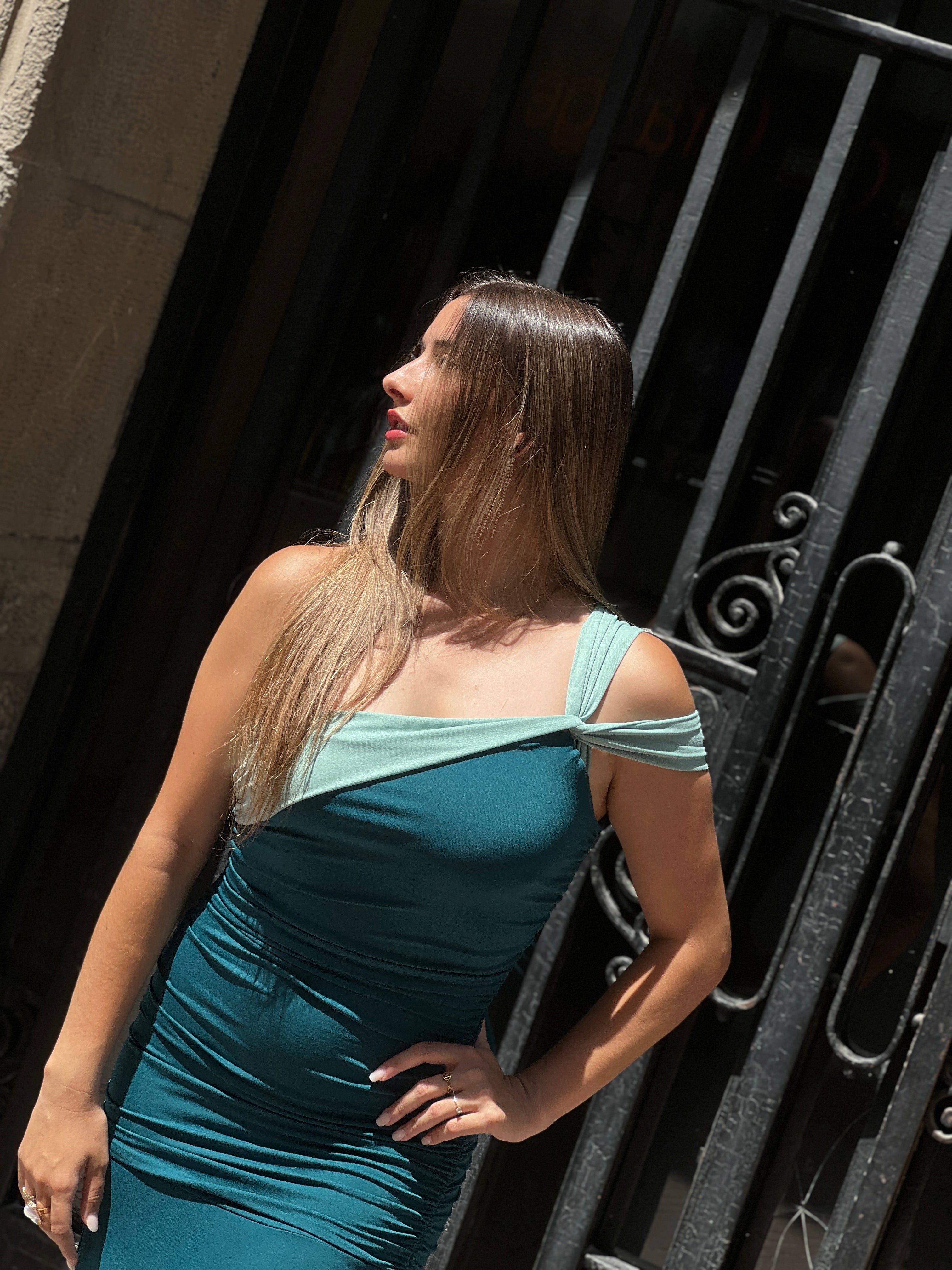Vestido bilcolor Bianca